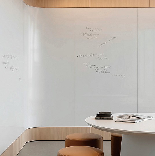 W632 Castagno Cadduci Interior Film in a real interior setting